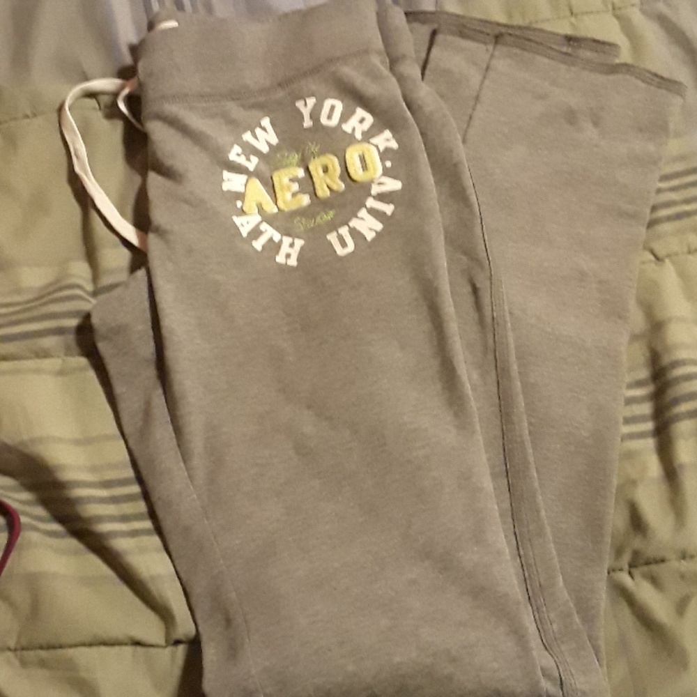 Sweat pants